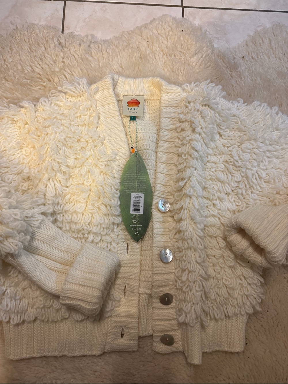 FARM Rio Cream Loop-Knit women Cardigan with Buttons - Picture 6 of 7